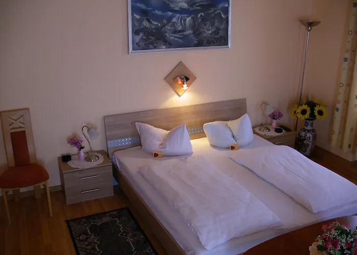 Hotel Garni Djaran