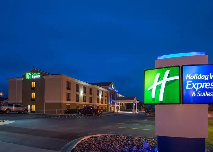 Holiday Inn Express & Suites Douglas By Ihg