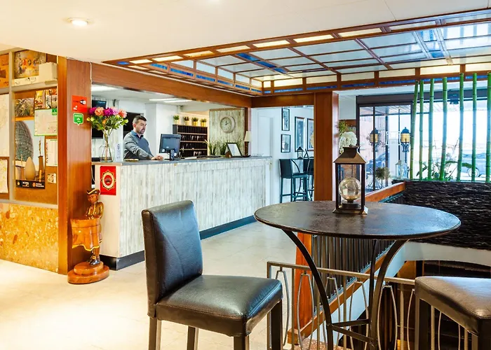 Hotel Checkin Travé Figueras