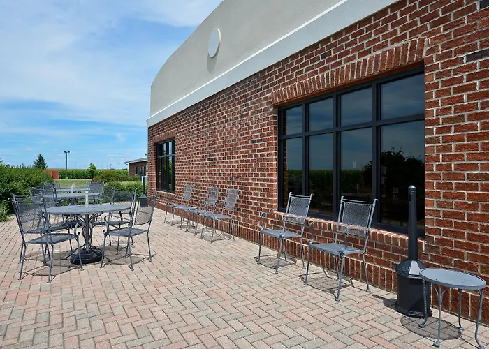 Holiday Inn Express Rochelle By Ihg