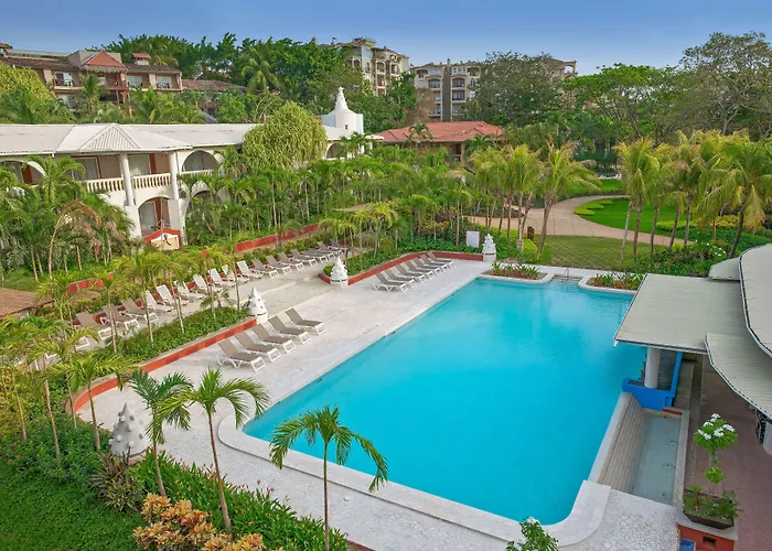Hotel Tamarindo Diria Beach Resort