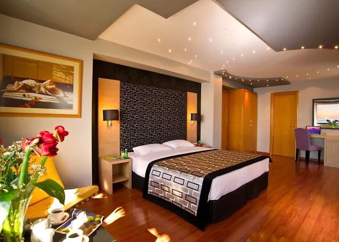 Nefeli Hotel Alimos Atenas