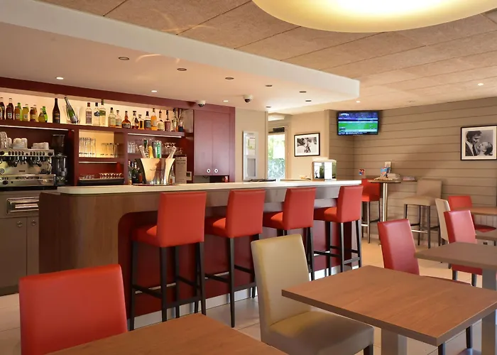 Campanile Reims Ouest - Tinqueux Hotel