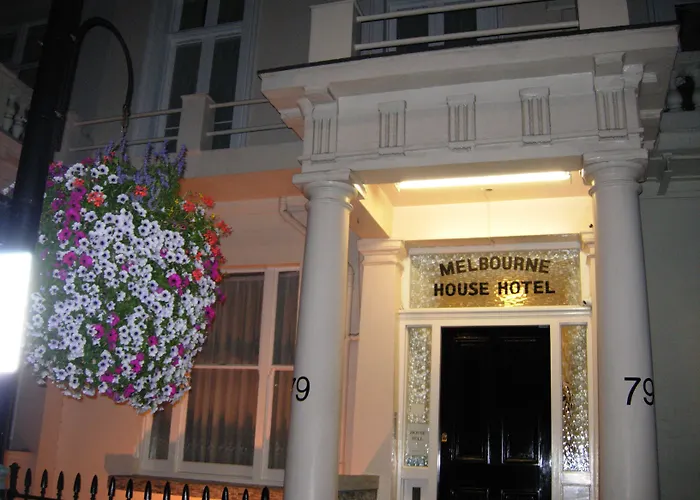 Melbourne House Hotel