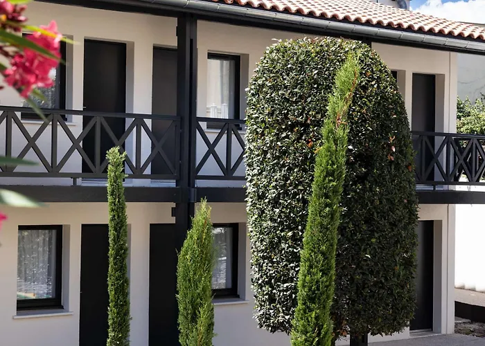Logis Hotel de France et d'Angleterre Pauillac