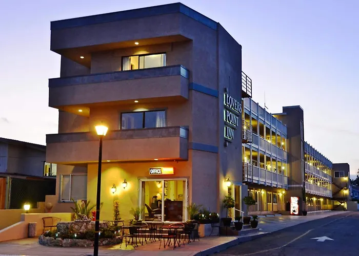 Lovers Point Inn
