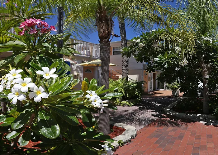 Manatee Bay Inn Fort Myers Beach