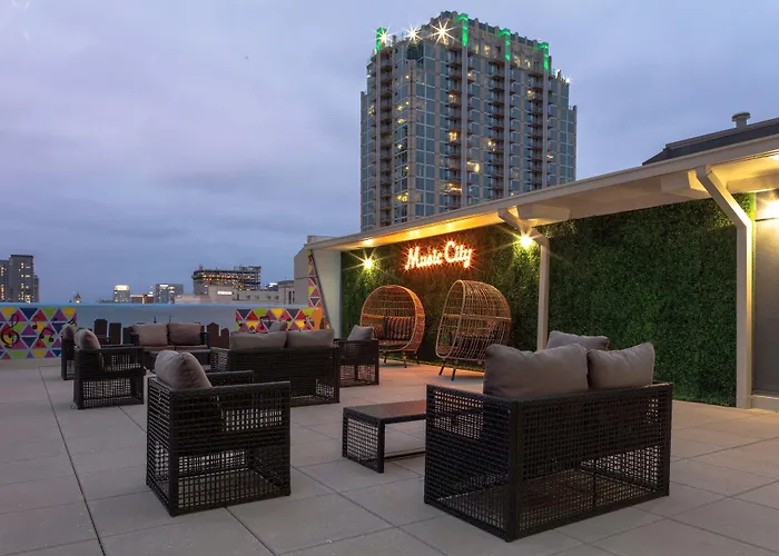 Aloft By Marriott Nashville West End