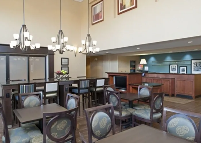 Hampton Inn & Suites Grand Rapids-Airport 28Th St Cascade