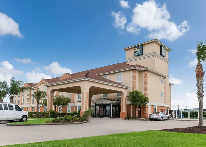 Quality Inn & Suites Houma