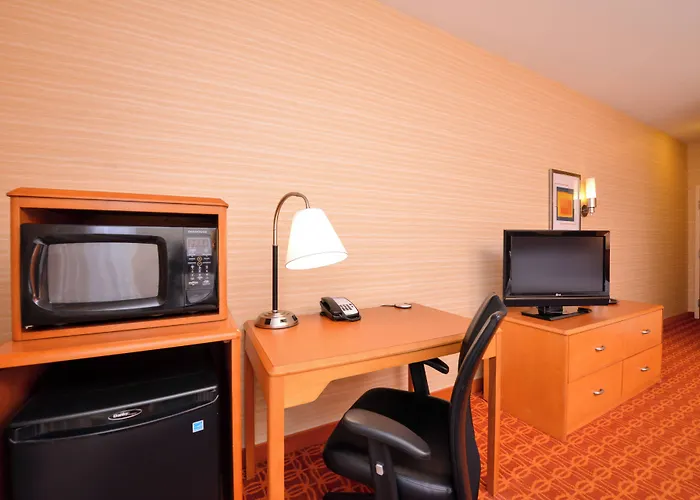 Fairfield Inn & Suites White Marsh