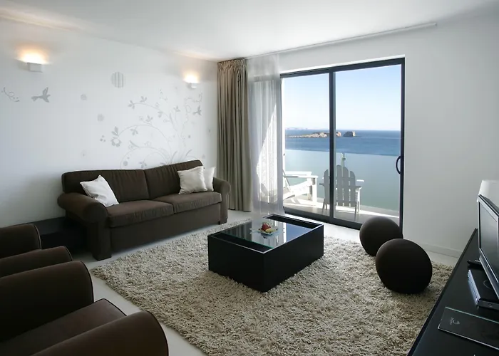 Memmo Baleeira - Design Hotels Sagres