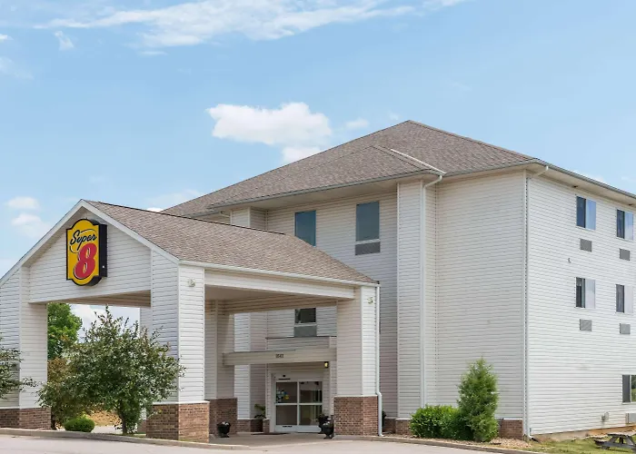 Super 8 By Wyndham Rolla Motel