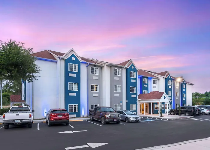 Microtel Inn & Suites By Wyndham Brooksville