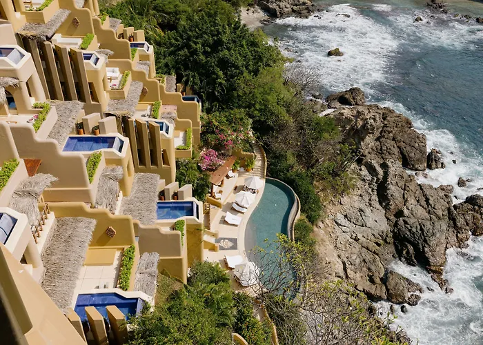 Cala De Mar Resort & Spa Ixtapa