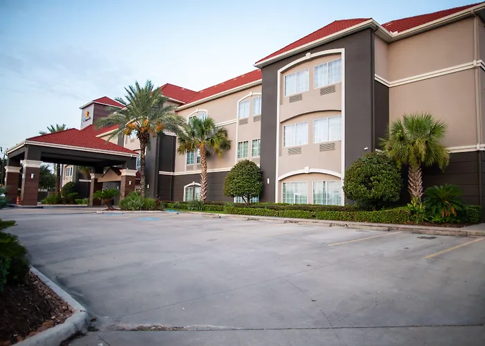 La Quinta By Wyndham Houston East At Normandy Hotel