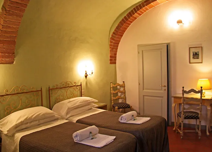 Hotel La Cisterna San Gimignano
