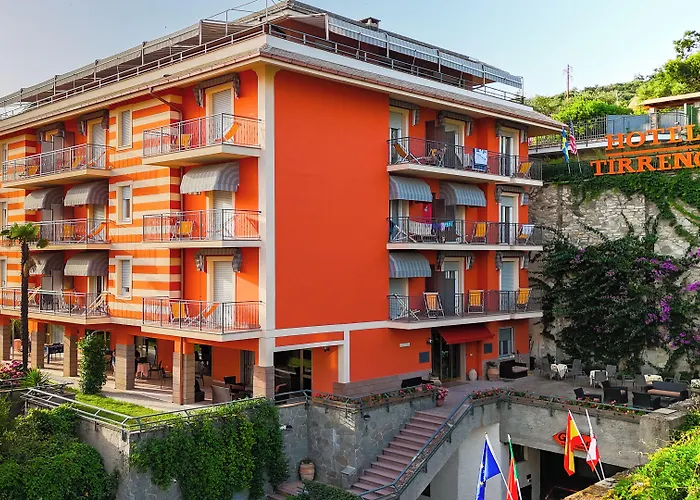 Hotel Tirreno