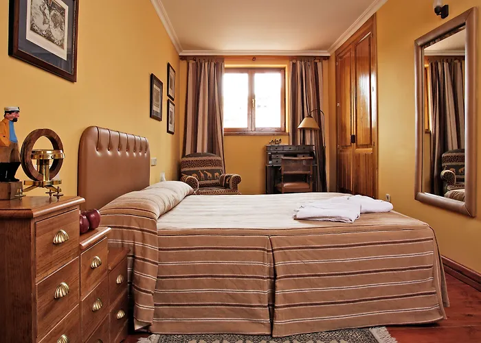 Hotel El Milano Real Hoyos del Espino