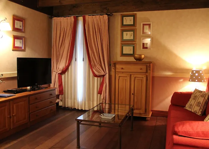 Hotel Pradas Ordesa Broto