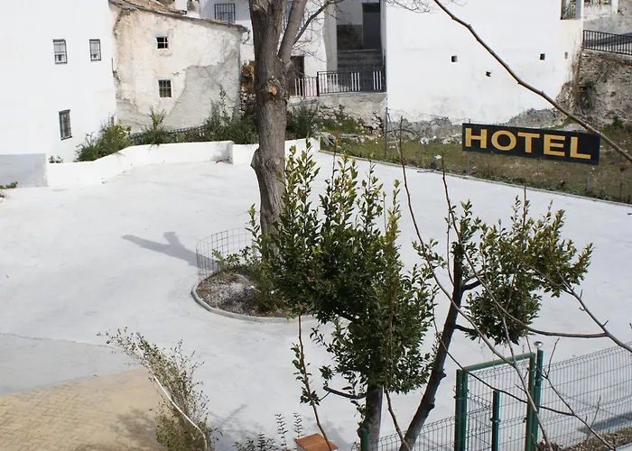 Hoteles en Güéjar Sierra