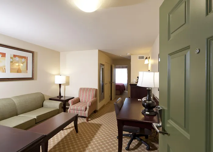 Holiday Inn & Suites - Barstow By Ihg