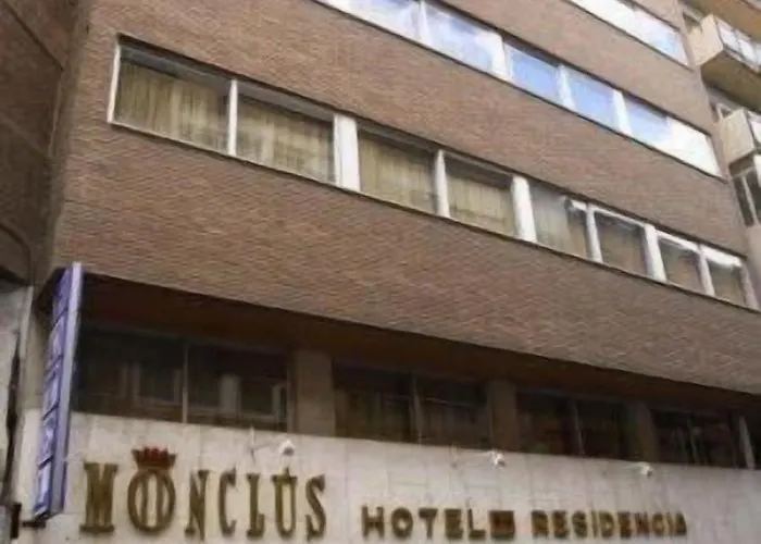Monclús