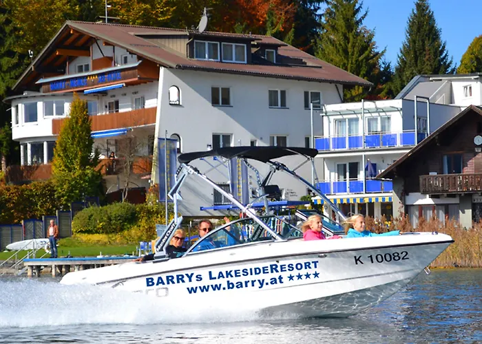 Barry Memle Directly At The Lake Velden am Wörthersee