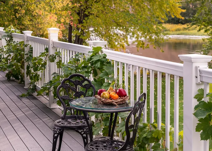 Warm Springs Inn & Winery