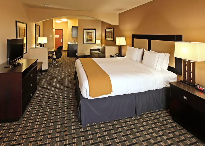 Holiday Inn Express Hotel & Suites Paris By Ihg