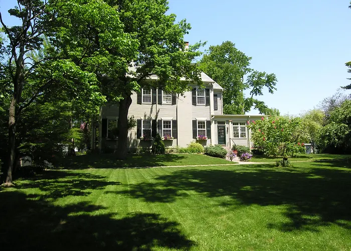 Delano Homestead Bed And Breakfast