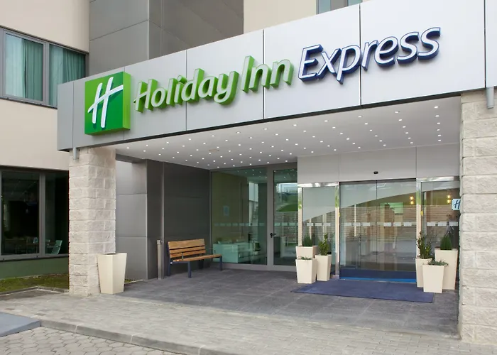 Holiday Inn Express Lisbon Airport By Ihg Portela 