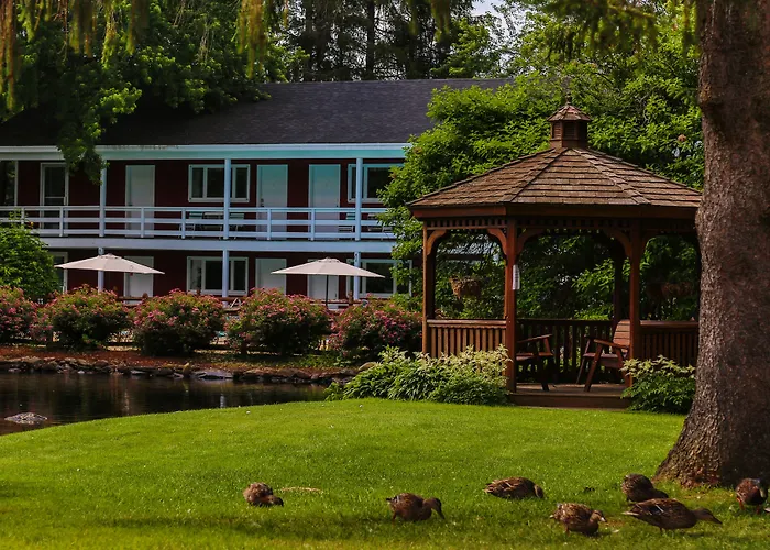 Lincoln Hotels
