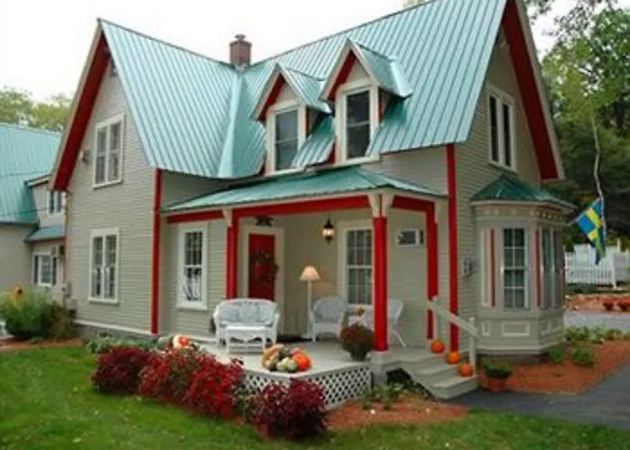 Red Elephant Inn Bed And Breakfast