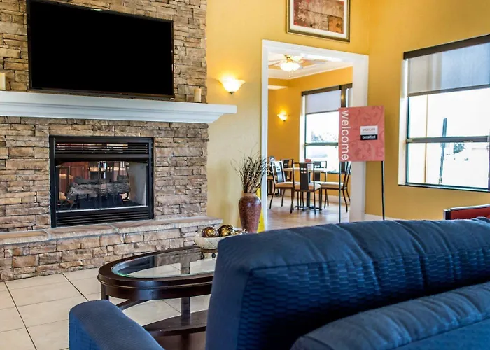 Comfort Inn & Suites Franklin East