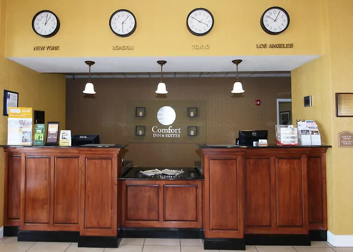 Comfort Inn & Suites Franklin East