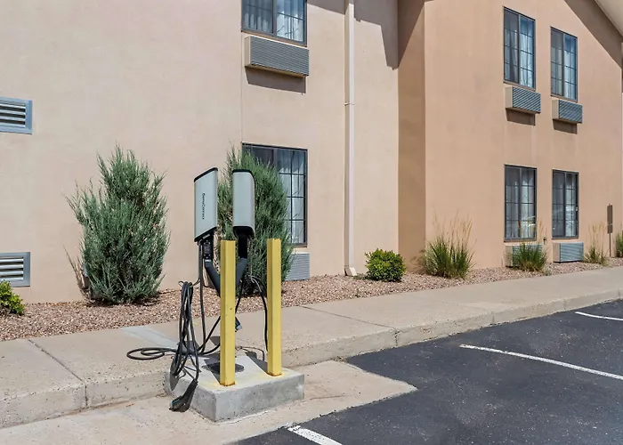 Best Western Moriarty Heritage Inn