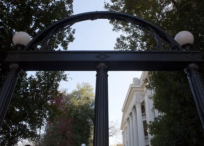 The University Of Georgia Center For Continuing Education & Hotel Athens
