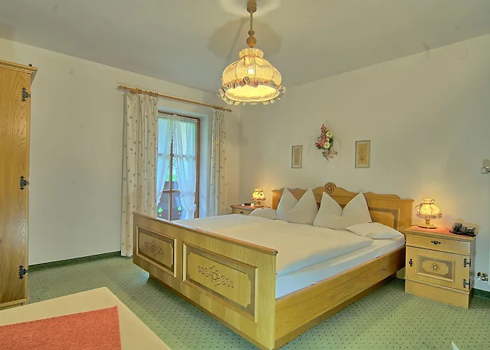Naturhotel Reissenlehen Bischofswiesen