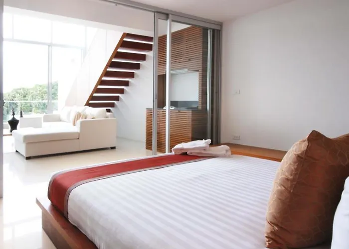 The Quarter Phuket Hotel Surin Beach 