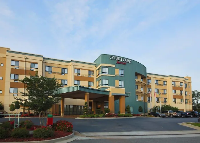 Courtyard Warner Robins