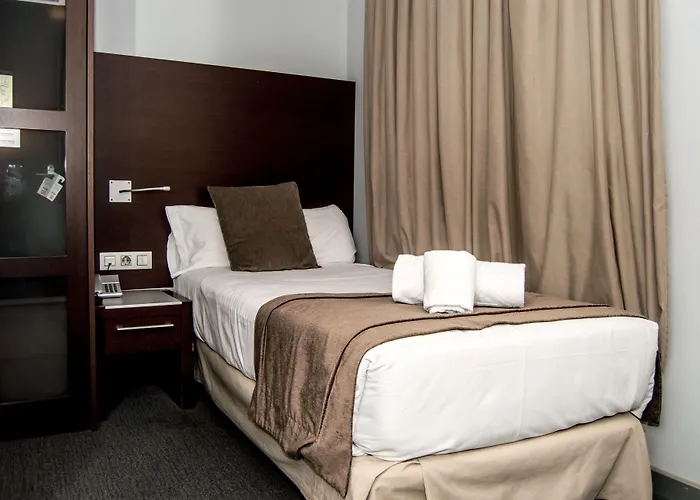 Hotel Madanis Liceo L'Hospitalet de Llobregat