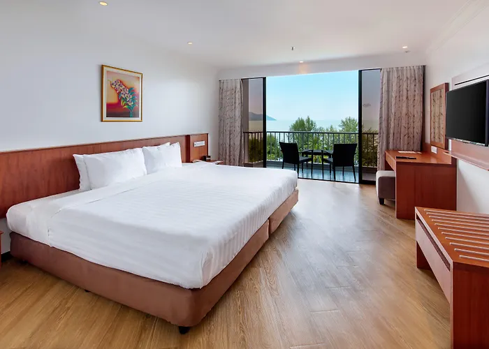 The Bayview Beach Resort