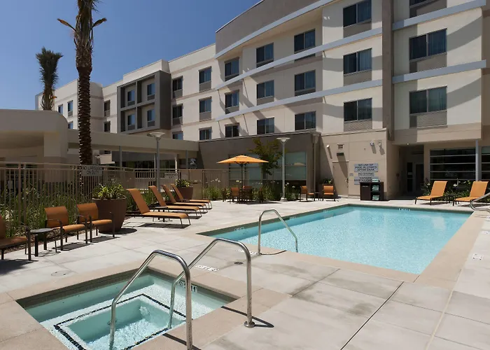 Courtyard By Marriott Santa Ana Orange County