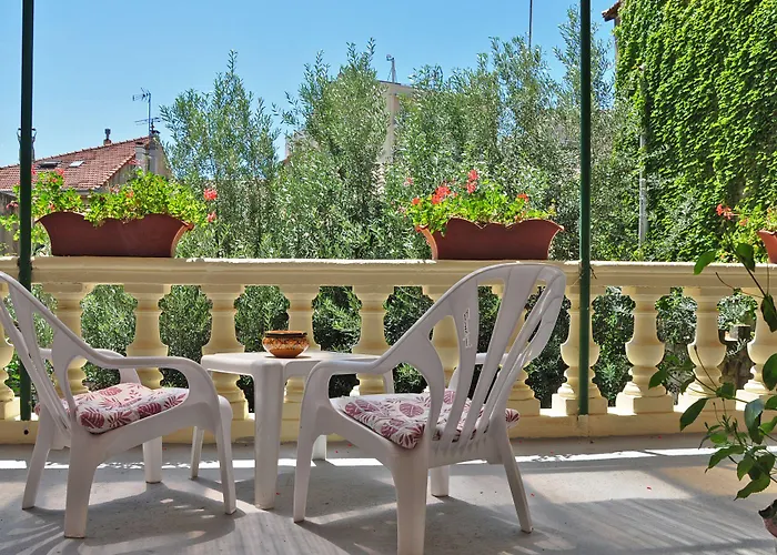 Hôtel Select Salon-de-Provence