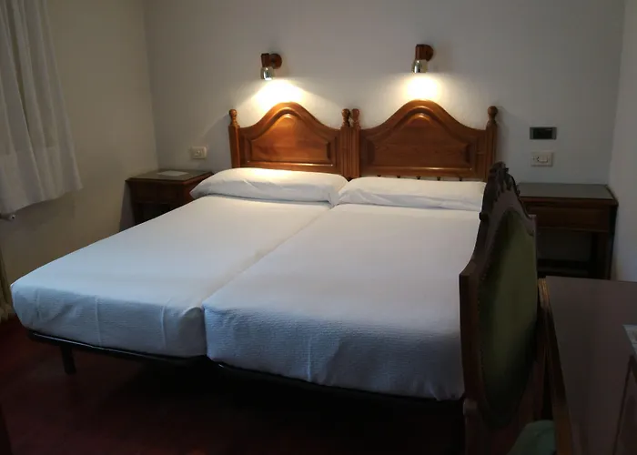 Hotel Los Perales Puebla de Sanabria