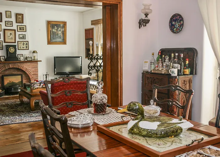 Casa Shanti Niketan Estoril