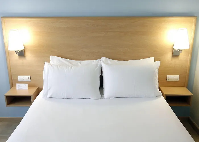 Travelodge Valencia Aeropuerto Manises