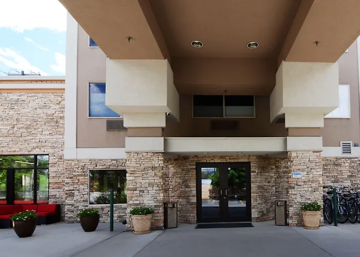 Wood River Inn & Suite Hailey