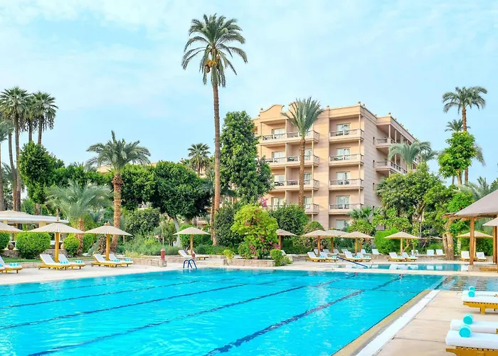 Hotel Pavillon Winter Louxor